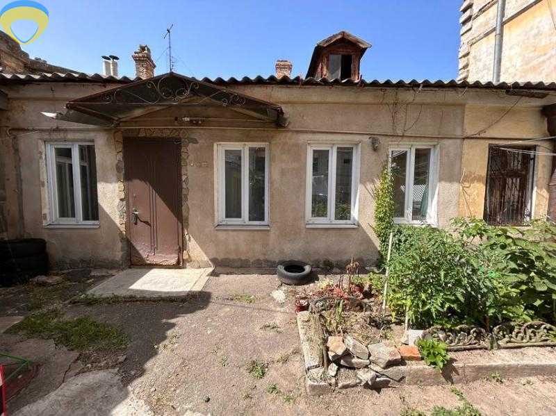 Продаж 2-кімнатної квартири 30 м², Різовська вул.