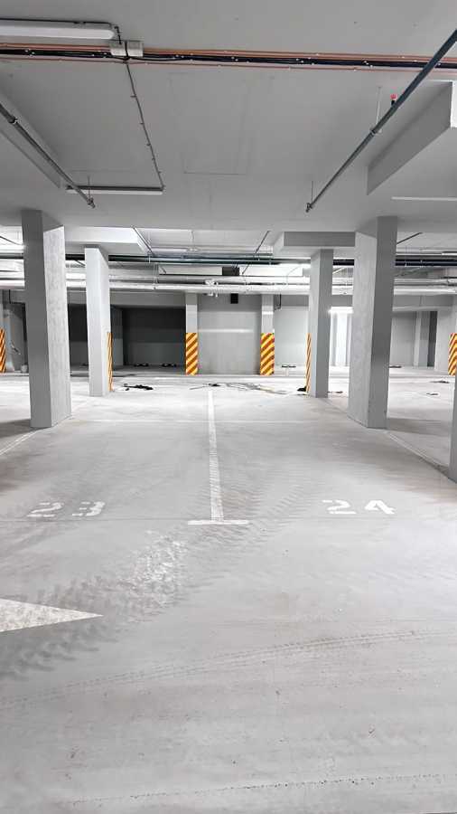 Оренда парковки 21 м², Князя Романа Мстиславича, 26