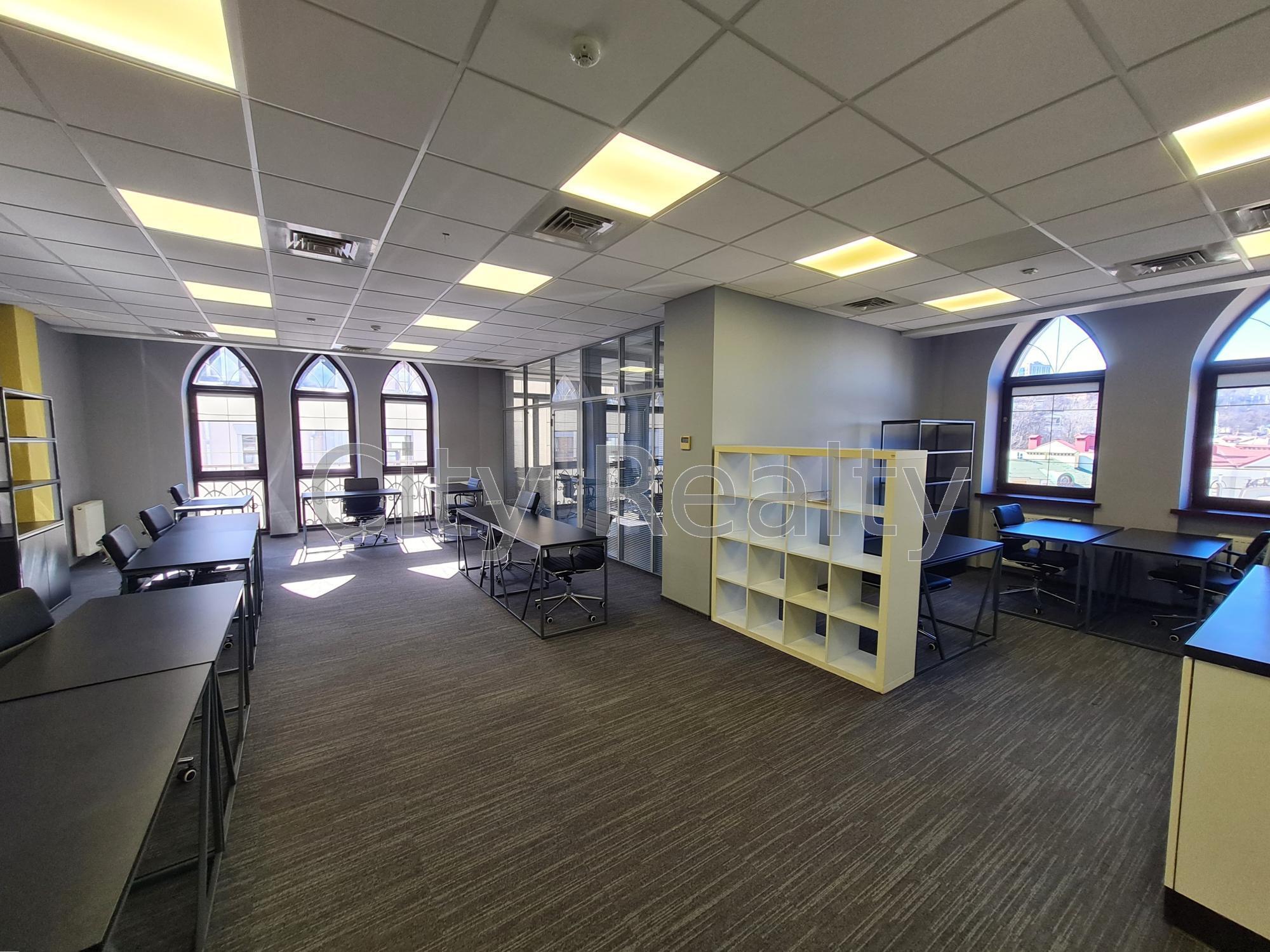 Оренда офісу 91 м², Воздвиженська вул., 41