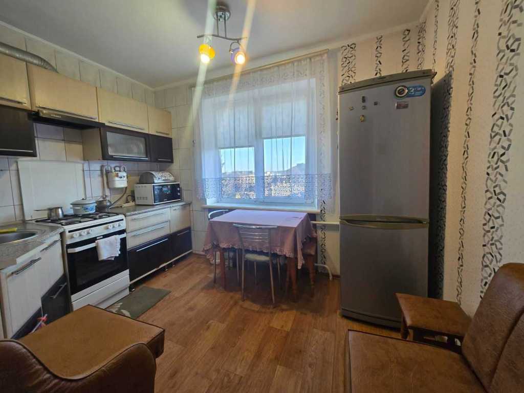 Продаж 1-кімнатної квартири 38 м², Декабристів вул.