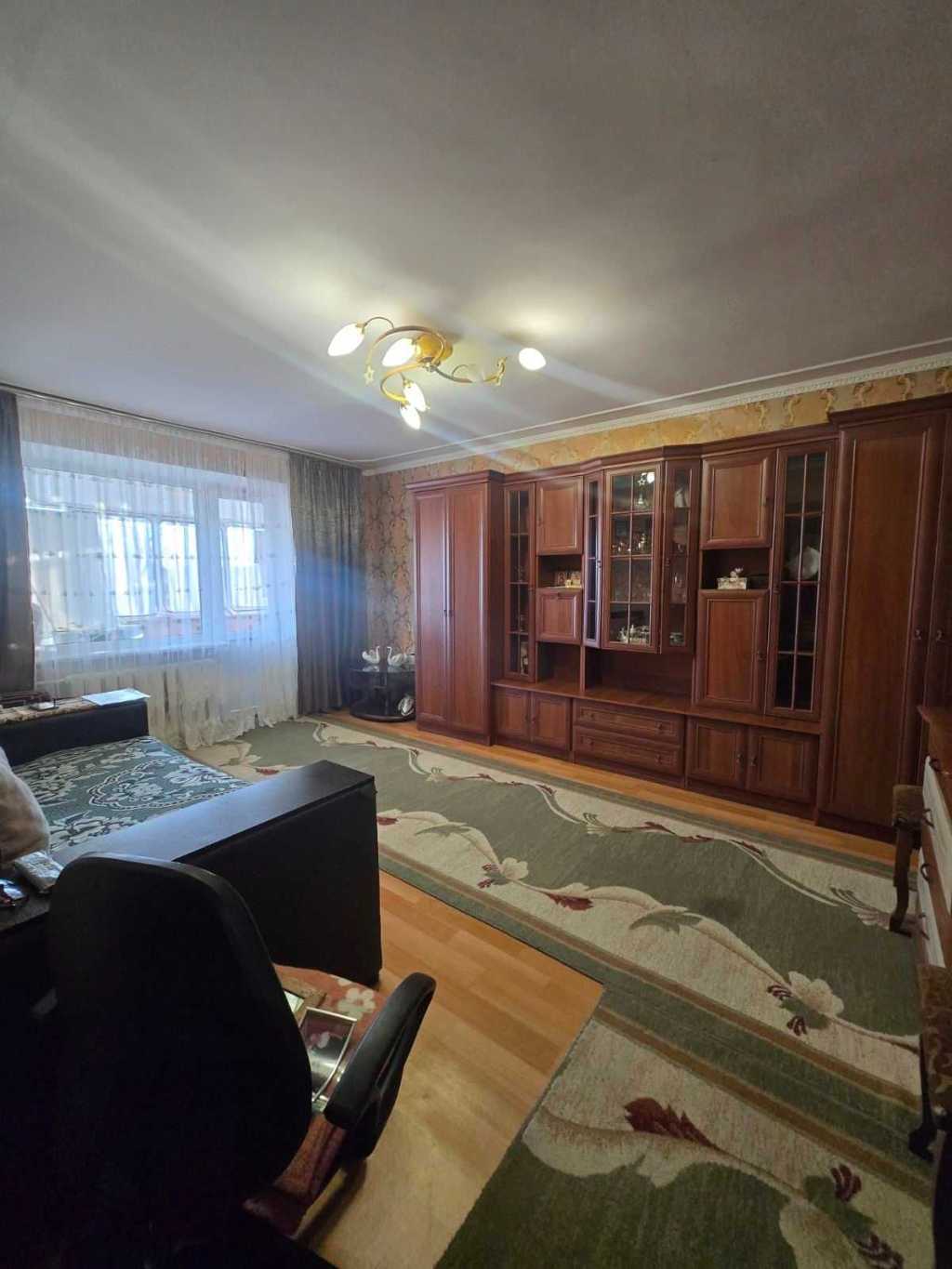 Продаж 1-кімнатної квартири 38 м², Декабристів вул.