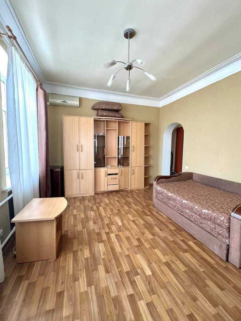 Продаж 2-кімнатної квартири 50 м², Декабристів вул.