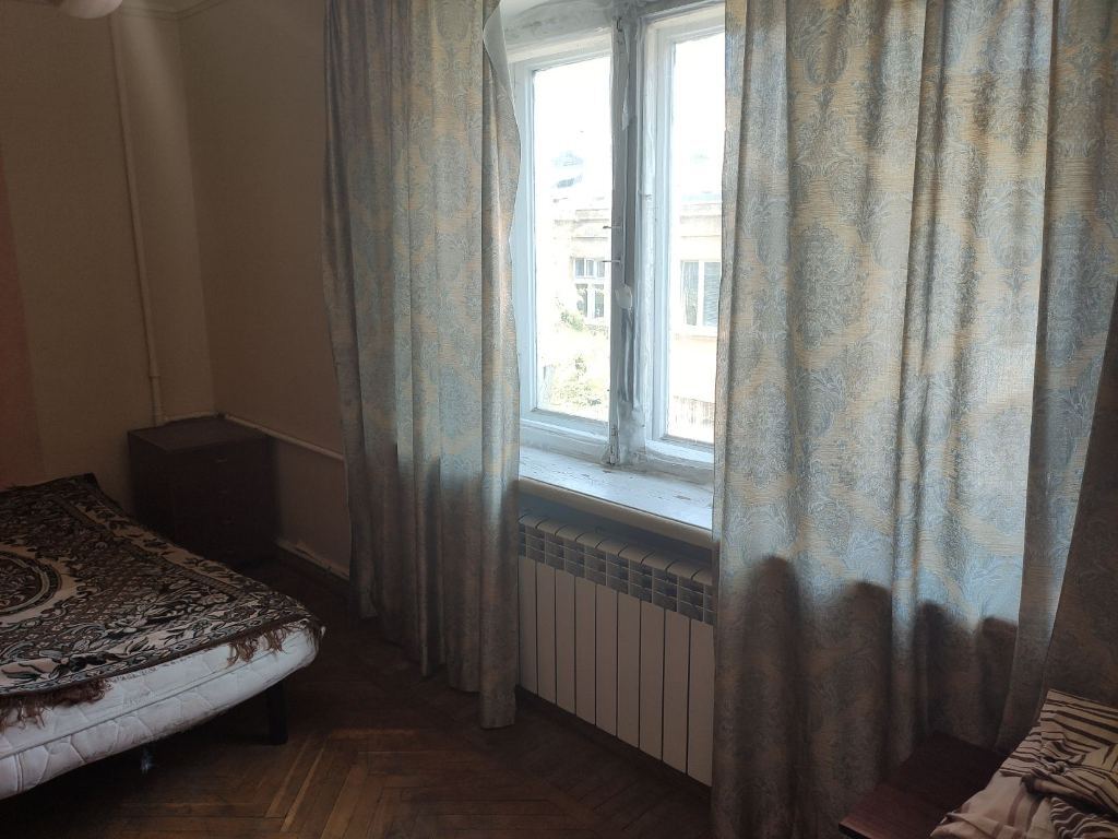 Продаж 2-кімнатної квартири 45 м², Семинарская вул., 11