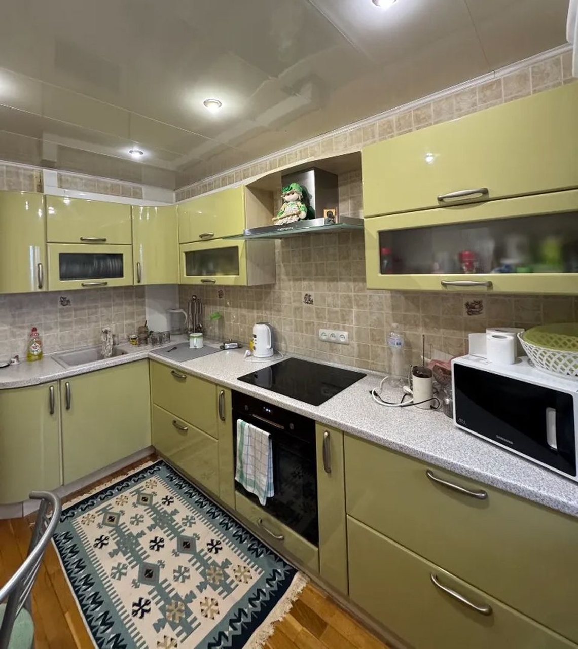 Продажа 3-комнатной квартиры 70 м², Рабочая ул., 65