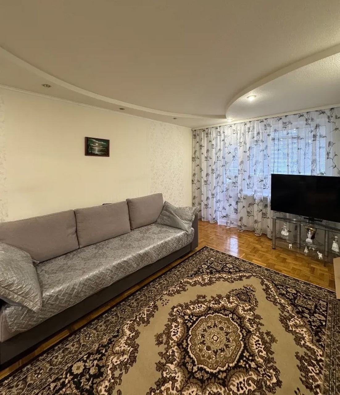 Продажа 3-комнатной квартиры 70 м², Рабочая ул., 65