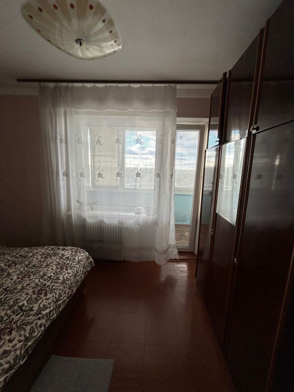 Продажа 4-комнатной квартиры 84 м², Шолохова ул.