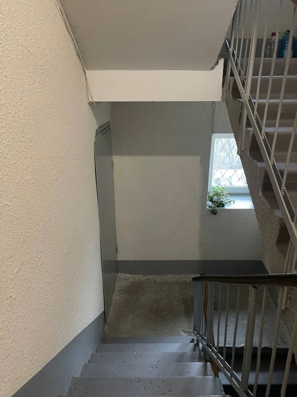 Продажа 3-комнатной квартиры 70 м², Кавалерийская ул., 9