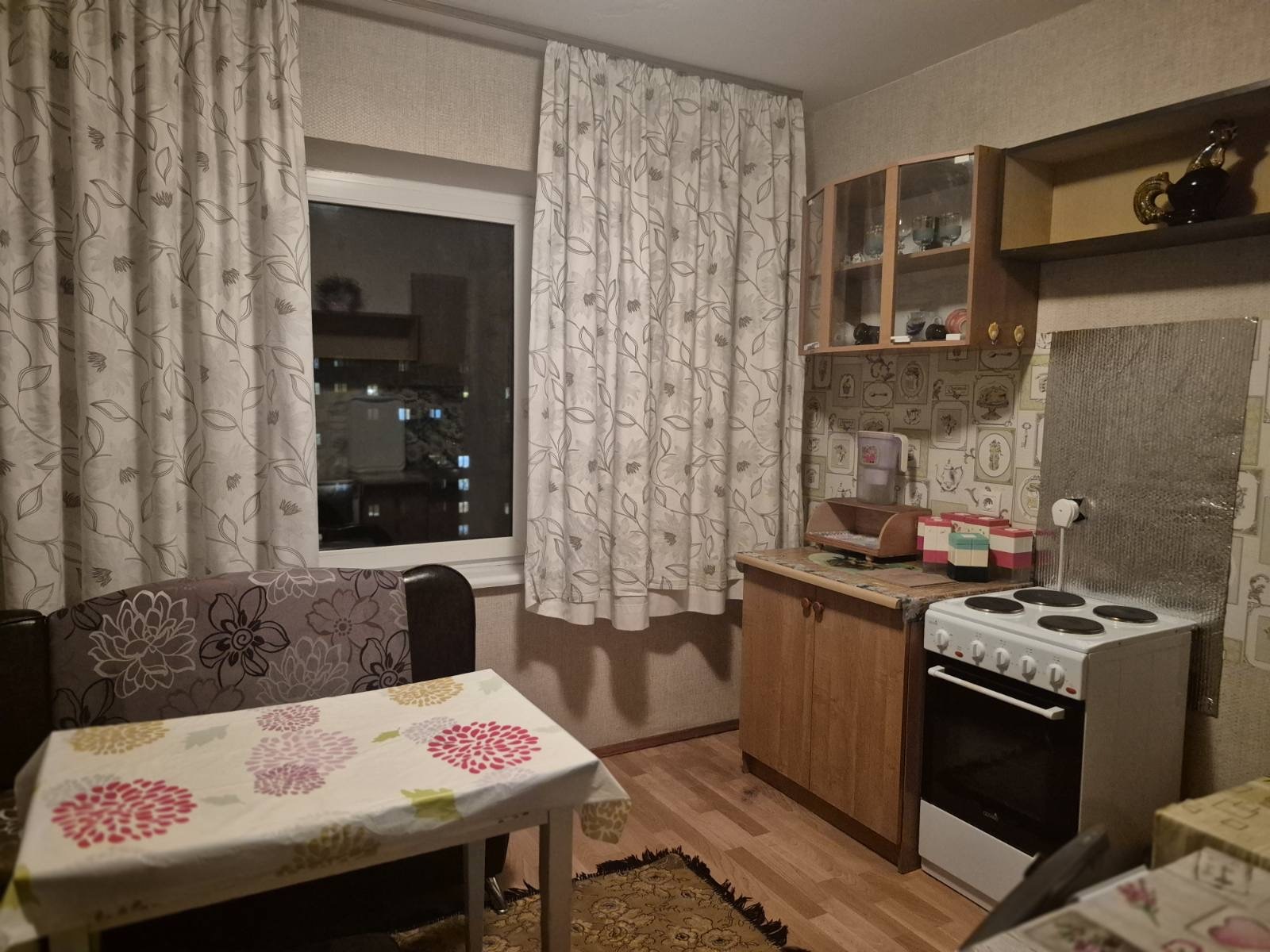 Аренда 1-комнатной квартиры 43.2 м², Милославская ул.