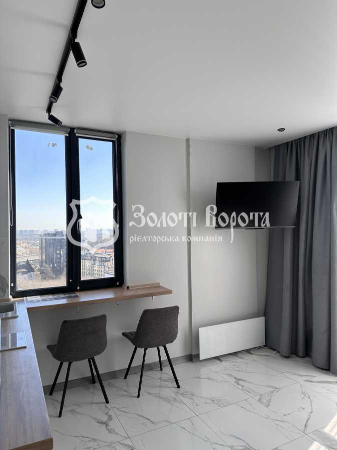 Продаж 1-кімнатної квартири 22.4 м², Лукянівська, 22