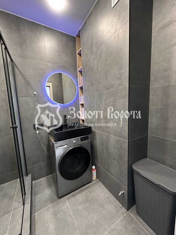 Продаж 1-кімнатної квартири 22.4 м², Лукянівська, 22