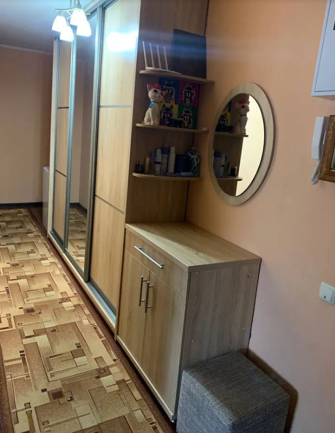 Продаж 3-кімнатної квартири 70 м², Калинова вул., 77