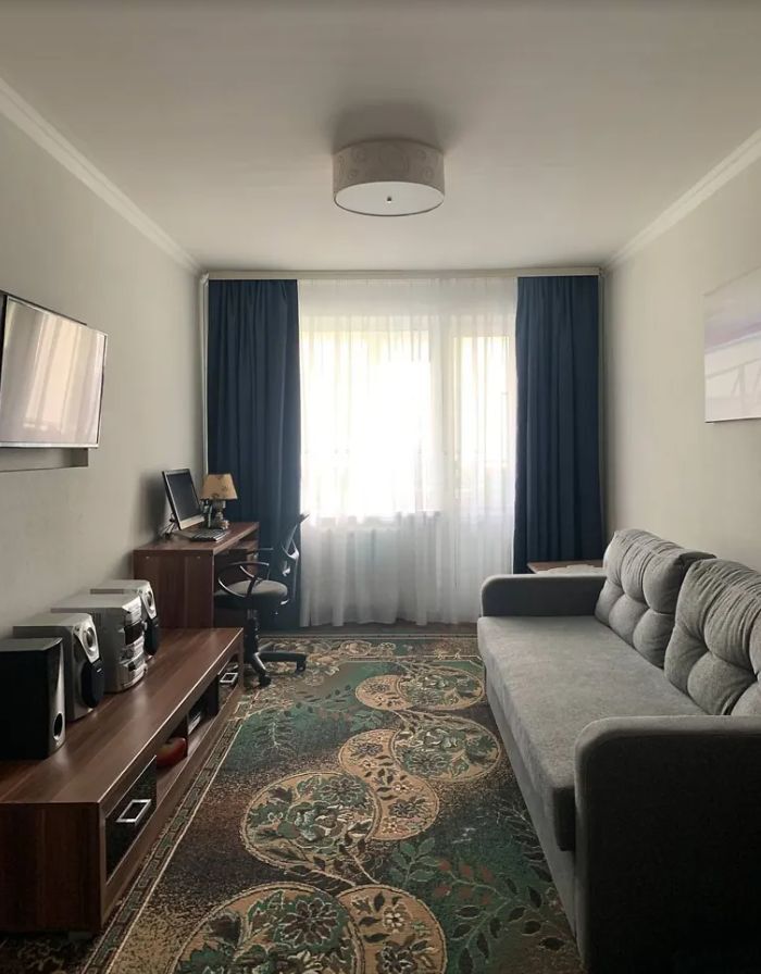 Продаж 3-кімнатної квартири 70 м², Калинова вул., 77