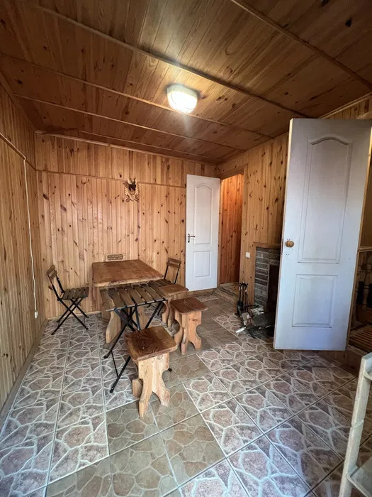 Оренда котеджу 200 м², Орхідейна вул.