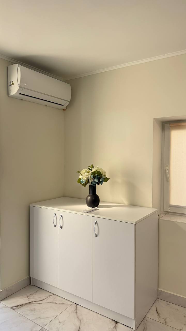 Аренда помещения свободного назначения 17 м², Яворницкого ул., 40