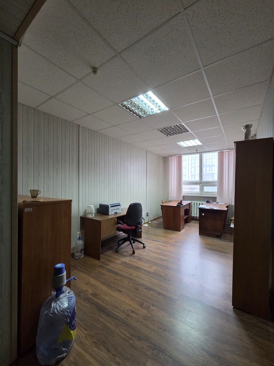 Оренда офісу 17 м², Воскресенська вул.