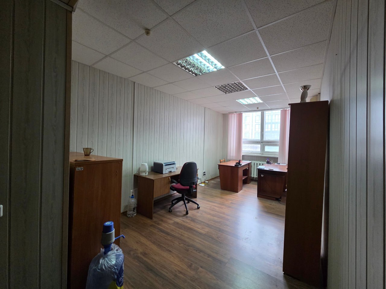 Оренда офісу 17 м², Воскресенська вул.