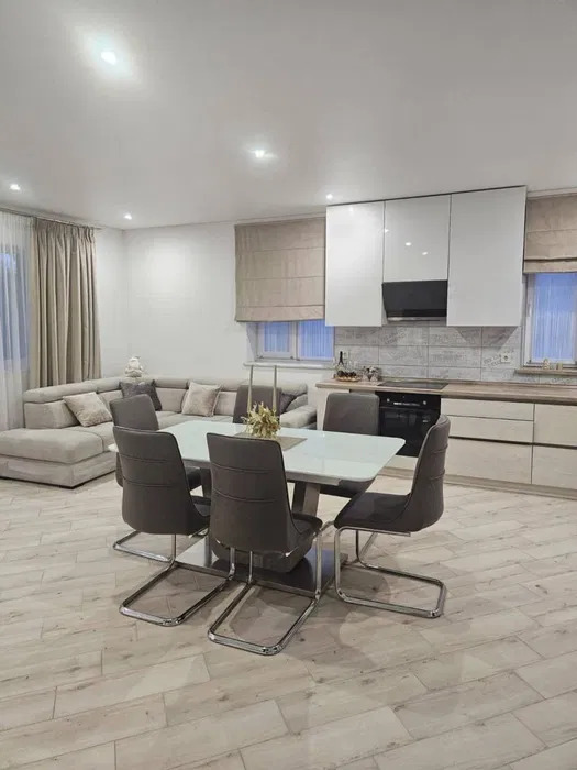 Оренда котеджу 155 м², Берковецька вул.