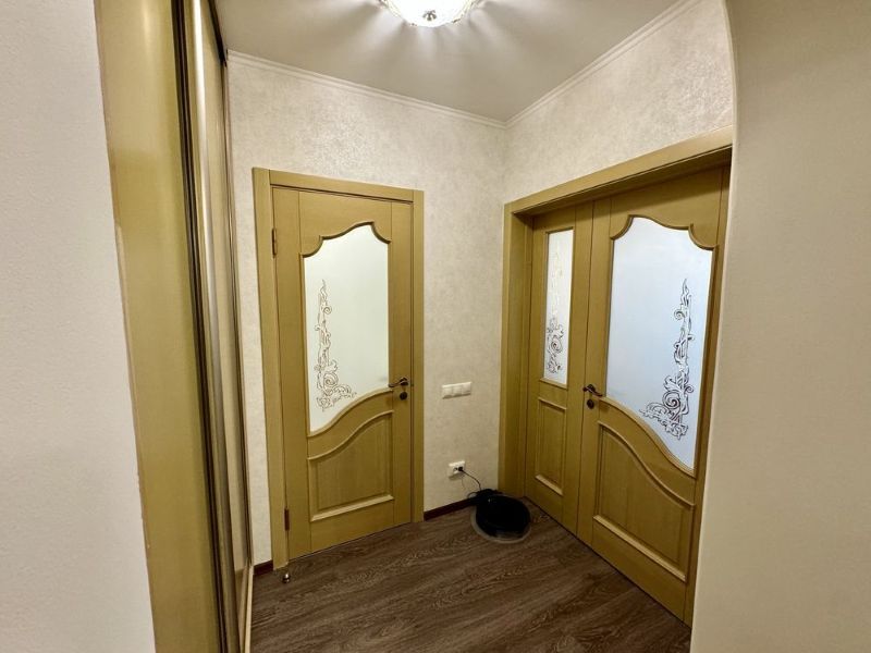 Продаж 1-кімнатної квартири 63 м², Володимира Антоновича вул., 26