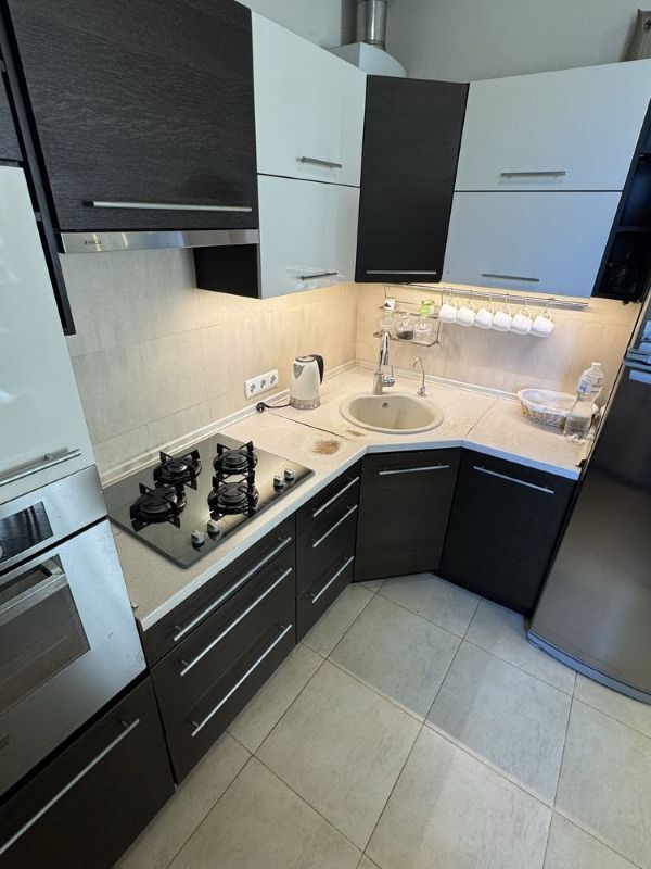 Продажа 2-комнатной квартиры 64 м², Воскресенская ул.