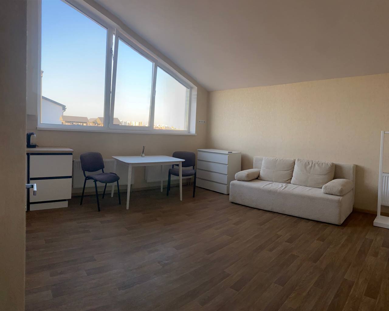 Продаж студії 29.4 м², Героїв Крут вул., 10