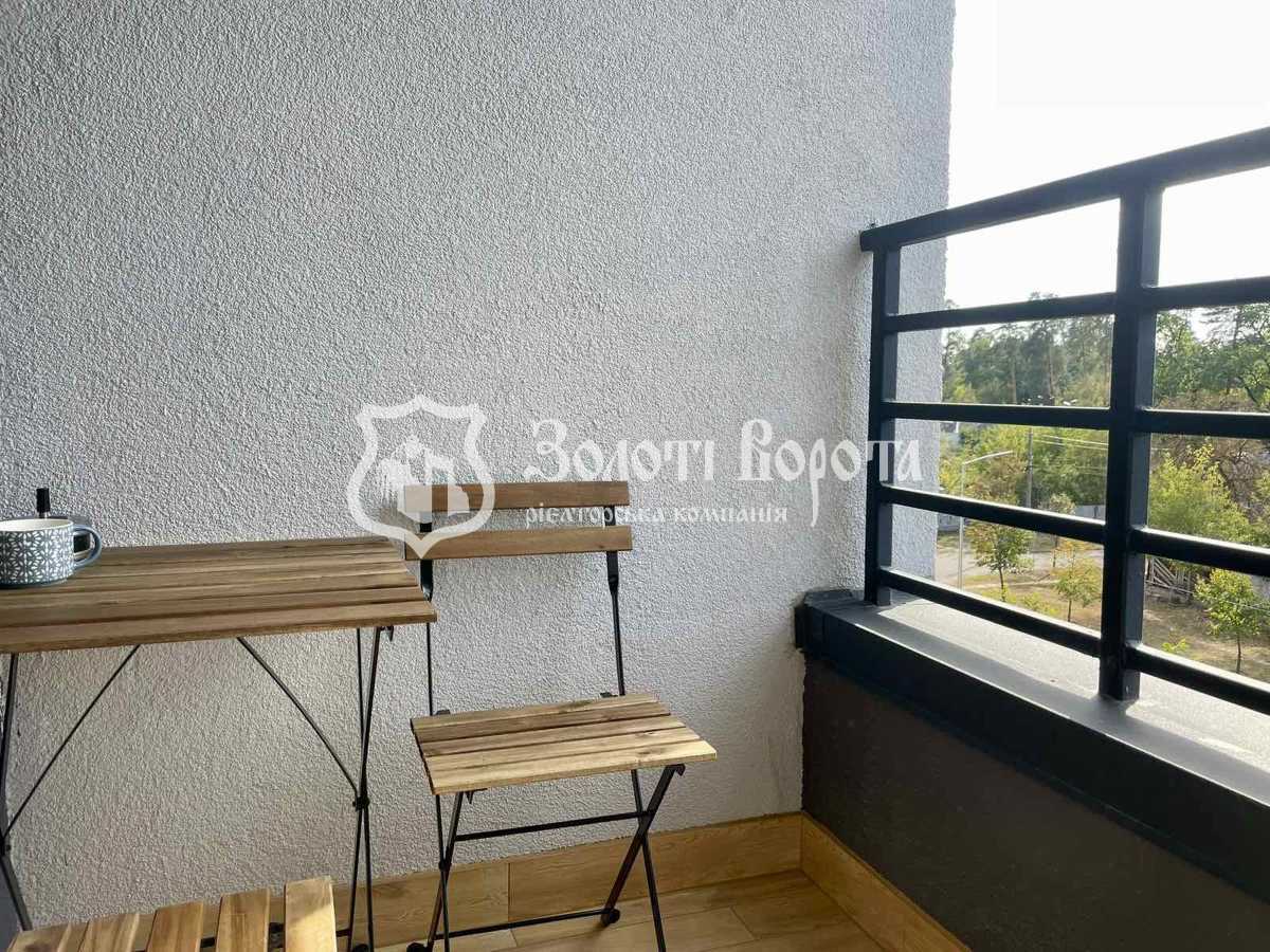 Продаж 1-кімнатної квартири 31 м², Квітки Цісик вул., 32