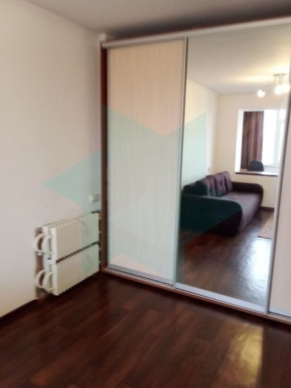 Продаж 2-кімнатної квартири 52 м², Набережна Перемоги вул.