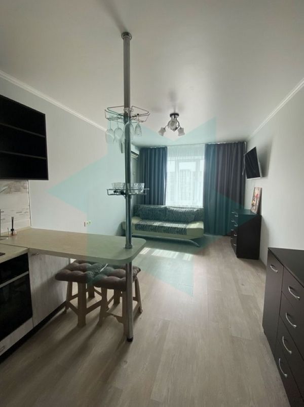 Продаж 1-кімнатної квартири 23 м², Добровольців вул., пров.10