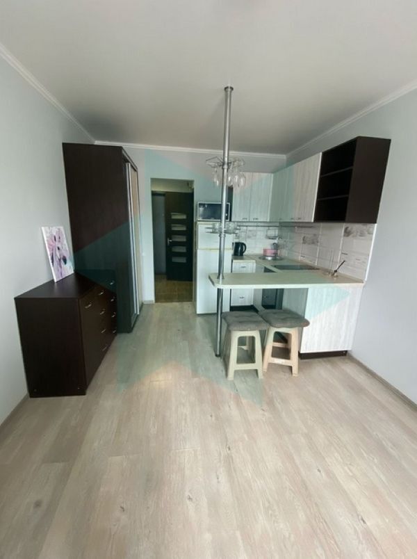 Продаж 1-кімнатної квартири 23 м², Добровольців вул., пров.10