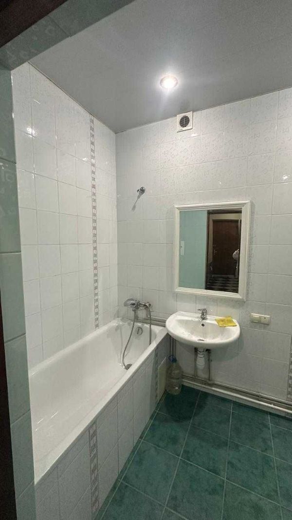 Продаж 2-кімнатної квартири 62 м², Телевізійна вул.