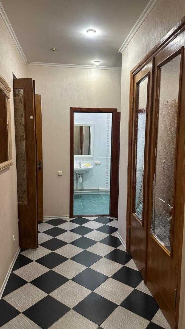 Продаж 2-кімнатної квартири 62 м², Телевізійна вул.