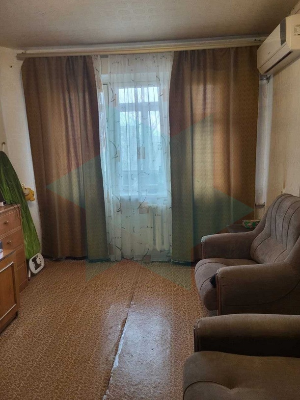 Продаж 2-кімнатної квартири 44 м², Осіння вул.