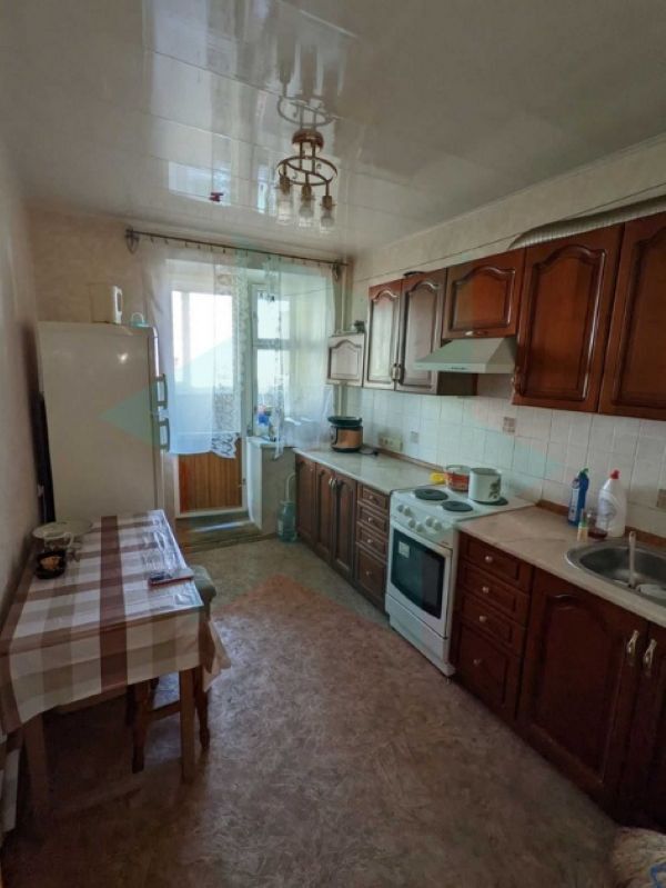 Продажа 3-комнатной квартиры 73 м², Рабочая ул.