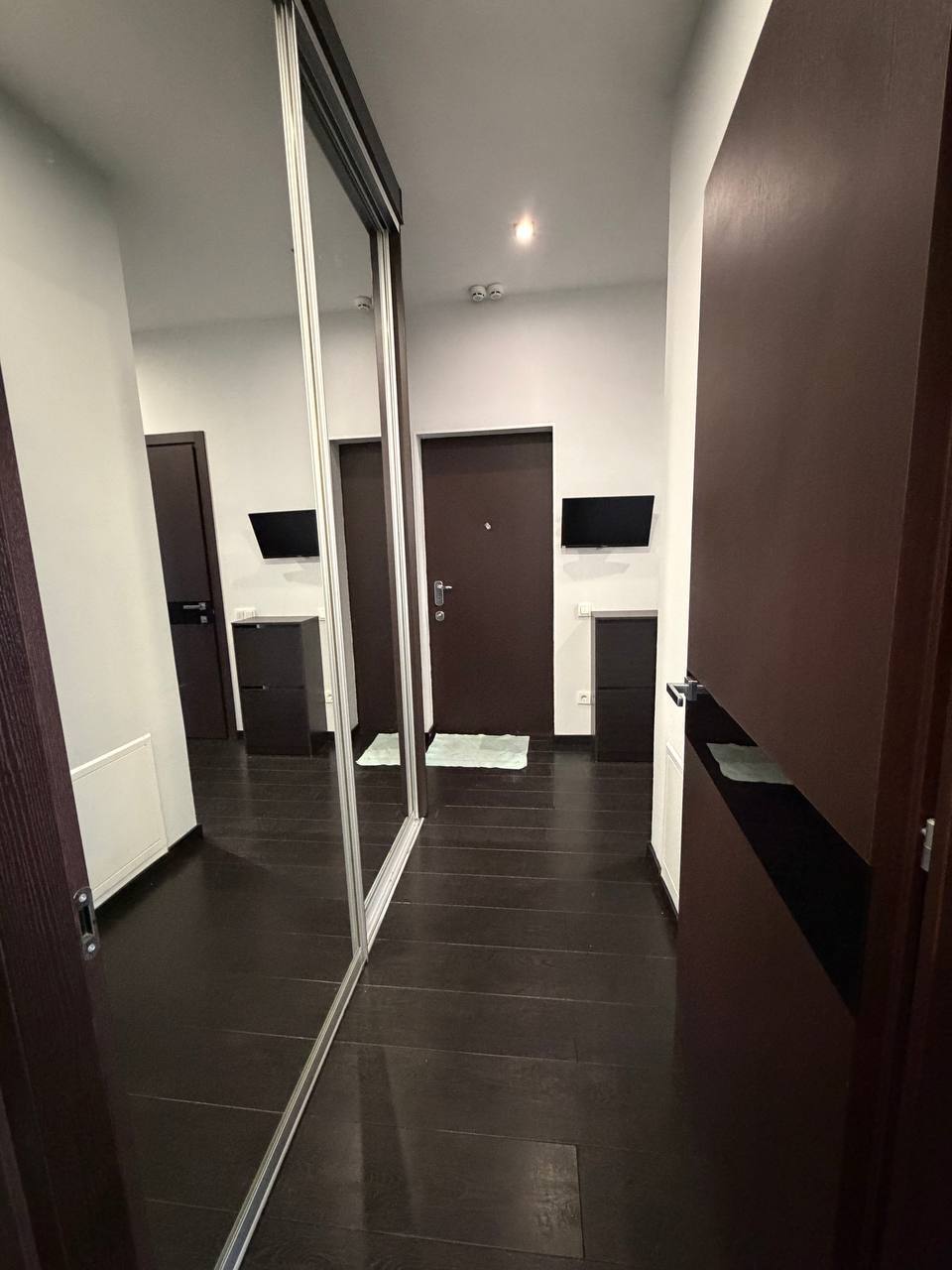 Аренда 2-комнатной квартиры 75 м², Александра Поля просп.