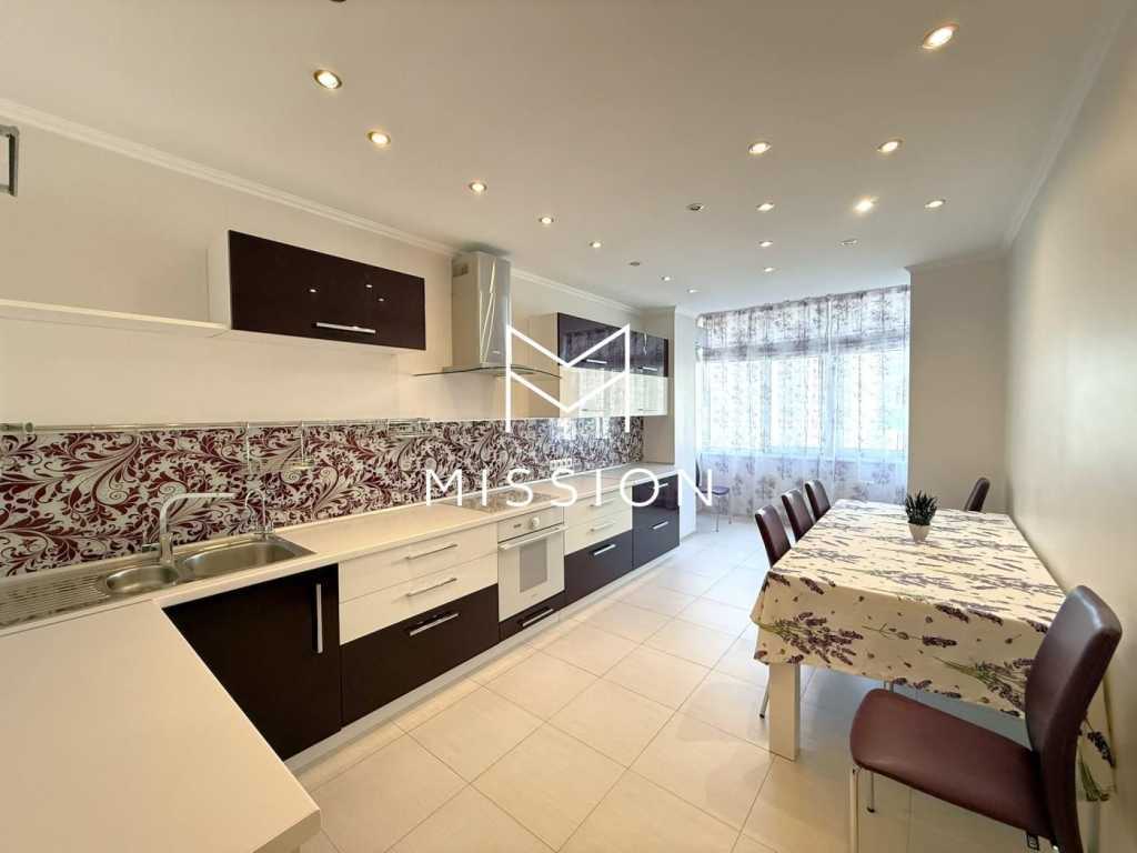 Продаж 3-кімнатної квартири 102 м², Михайла Донця вул., Ломоносова, 54А