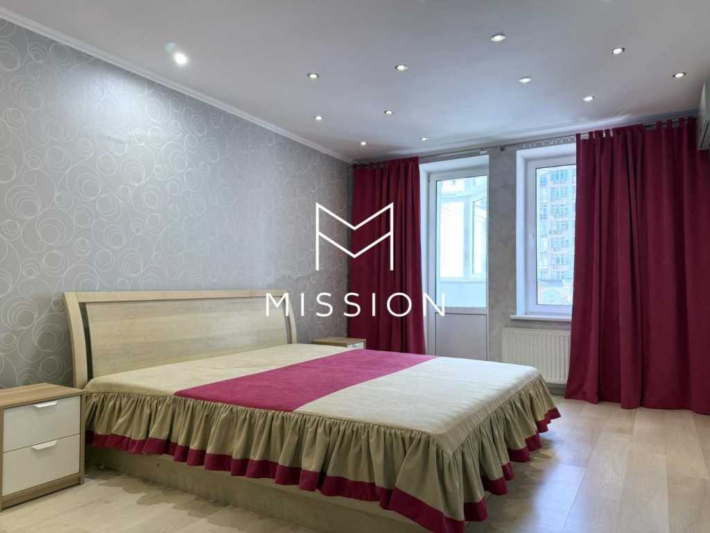 Продаж 3-кімнатної квартири 102 м², Михайла Донця вул., Ломоносова, 54А