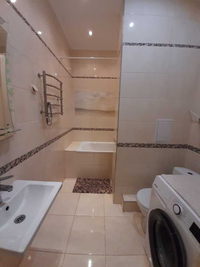 Продаж 2-кімнатної квартири 61 м², Петра Калнишевського вул., 7