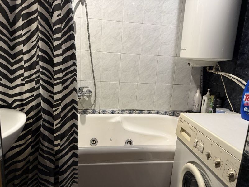 Продаж 3-кімнатної квартири 76 м², Гетьмана Петра Дорошенка вул.