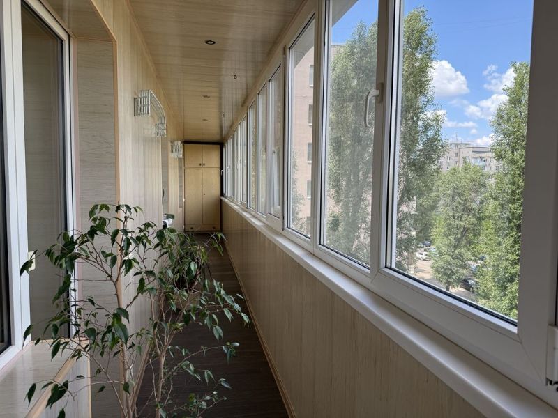 Продаж 3-кімнатної квартири 76 м², Гетьмана Петра Дорошенка вул.