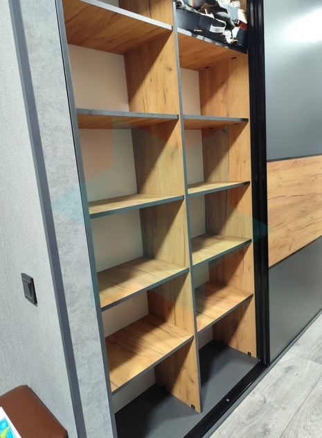 Продаж 2-кімнатної квартири 48 м², Олександра Поля просп., 129