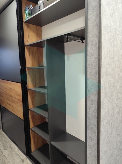 Продаж 2-кімнатної квартири 48 м², Олександра Поля просп., 129