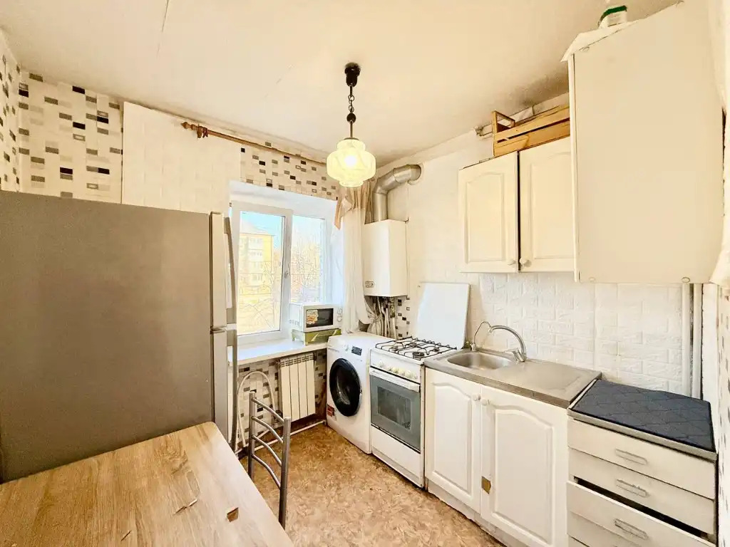 Продаж 1-кімнатної квартири 33 м², Олександра Поля просп., 90А