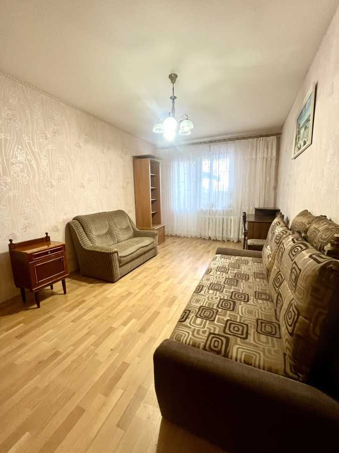 Оренда 2-кімнатної квартири 65 м², Урлівська вул., 34