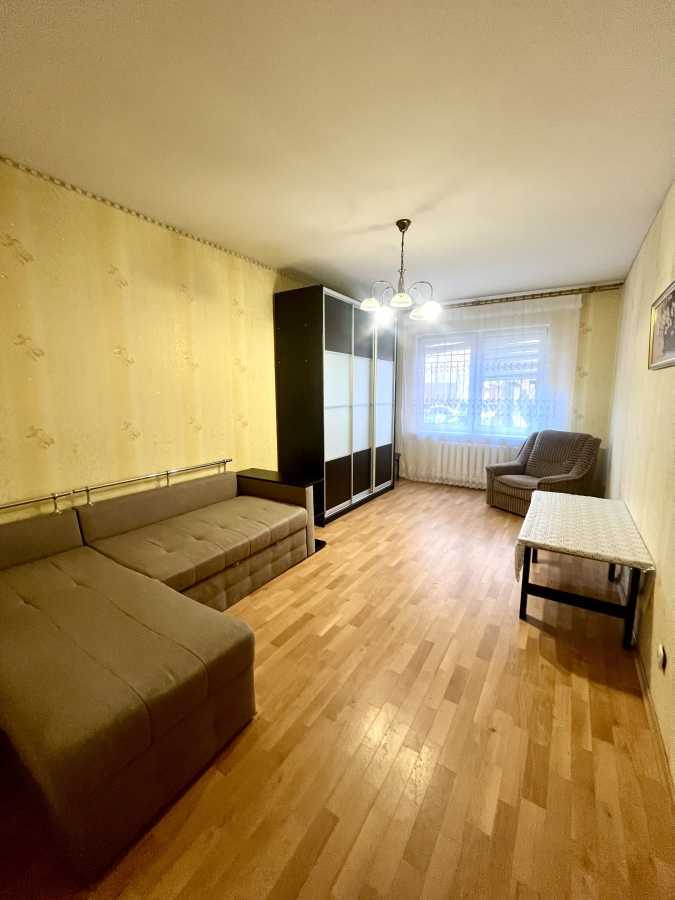 Оренда 2-кімнатної квартири 65 м², Урлівська вул., 34