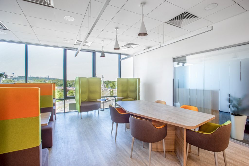 Аренда офиса 30 м², Павла Тычины просп., 1