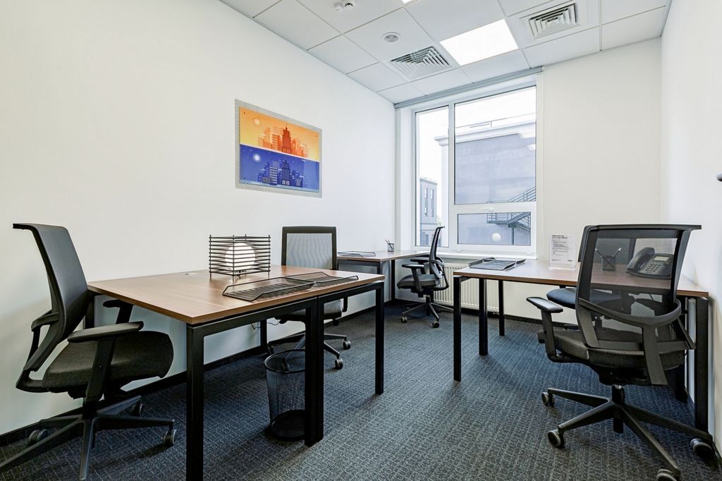 Аренда офиса 15 м², Елены Телиги ул., 6