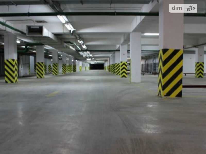 Продажа машиноместа 15 м², Академика Глушкова просп., 9В