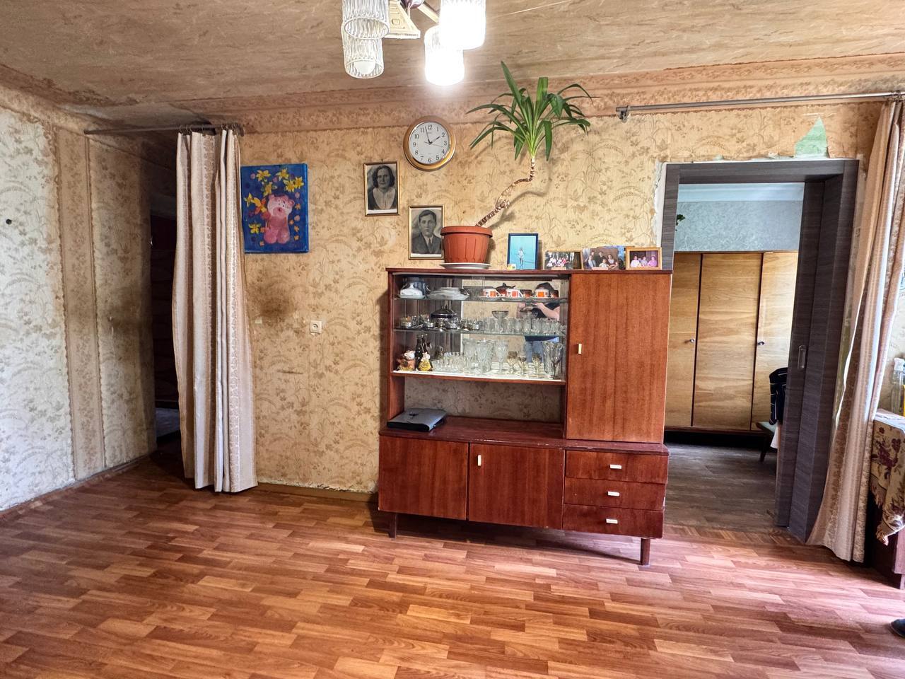 Продажа 3-комнатной квартиры 56 м², Гагарина просп.