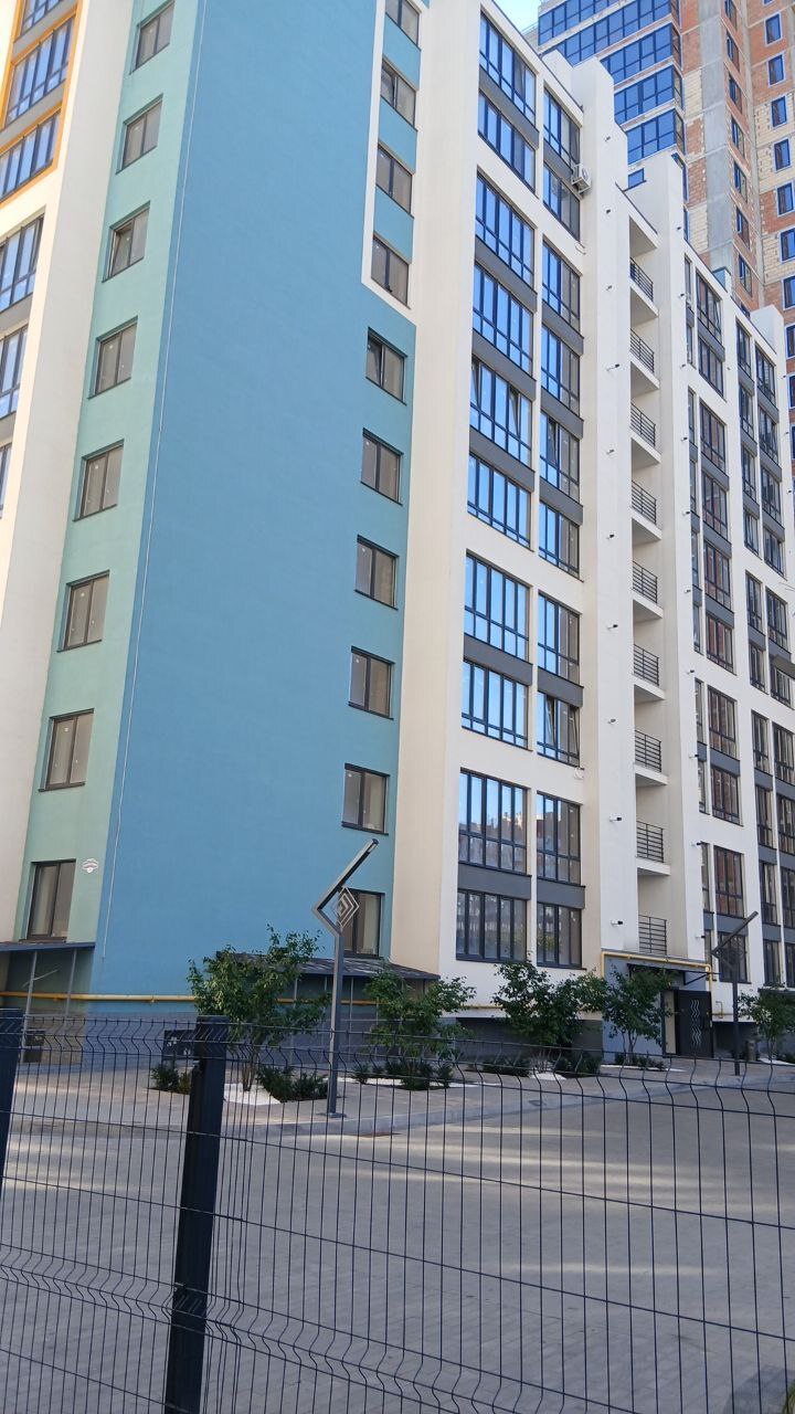 Продажа 2-комнатной квартиры 73 м², Академика Сахарова ул.