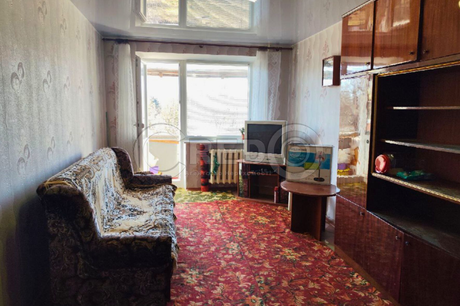 Продаж 2-кімнатної квартири 42.7 м², Металургів