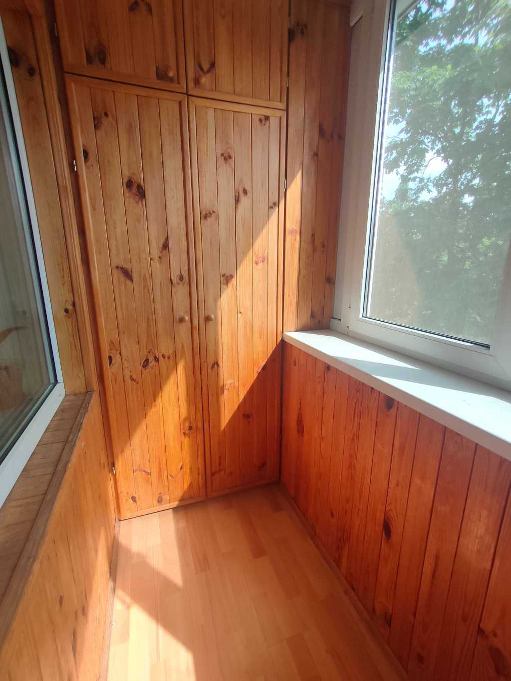 Оренда 3-кімнатної квартири 65 м², Братиславська вул., 4